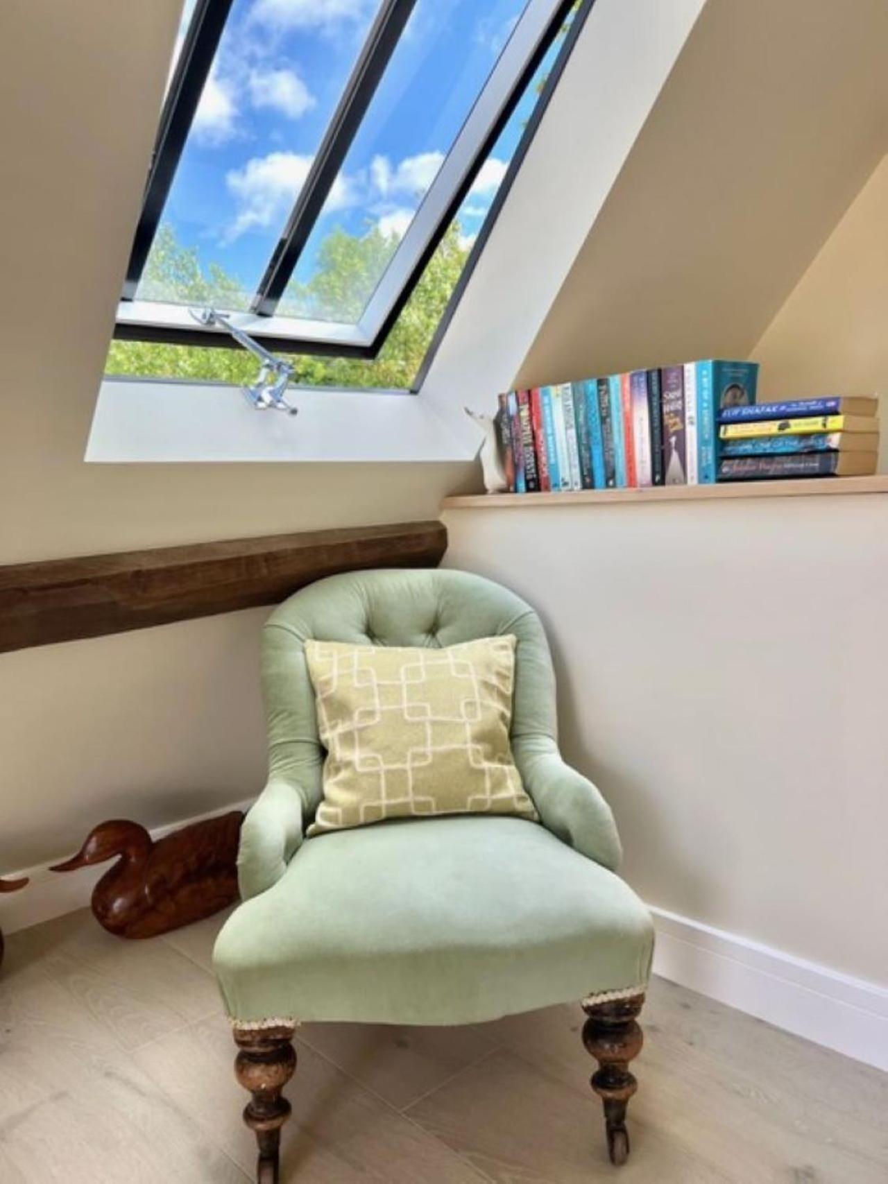 Idyllic Secluded Hideaway With Countryside Views On The Edge Of The Cotswolds Vila Hailey Exterior foto