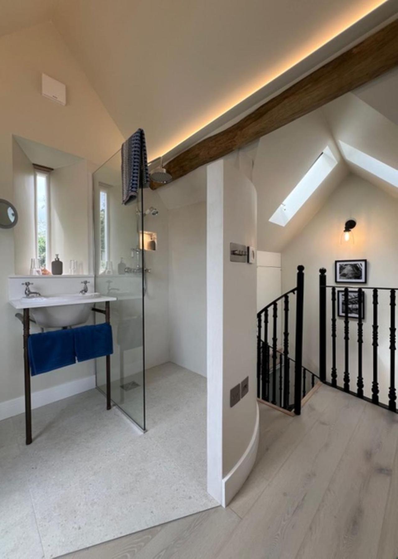 Idyllic Secluded Hideaway With Countryside Views On The Edge Of The Cotswolds Vila Hailey Exterior foto